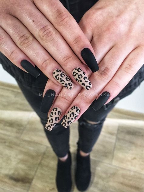 Acrylic Nails Cheetah Print, Acrylic Nails Cheetah, Cheetah Acrylic Nails, Nails Cheetah Print, Panther Nails, Panthers Nails, Nails Cheetah, Cheetah Print Nails, Nagellack Trends