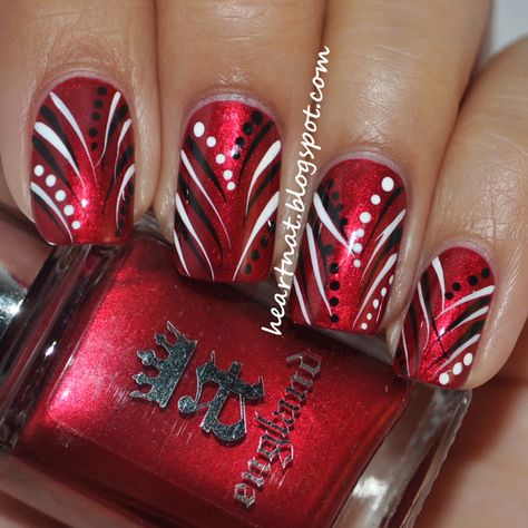 heartNAT: A England Perceval and Freehand Nail Art Freehand Nail Art, Red Nail Art Designs, Unghie Nail Art, Red Nail Art, Fingernail Designs, Finger Nail Art, Christmas Nail Art Designs, Red Nail Designs, Nail Idea