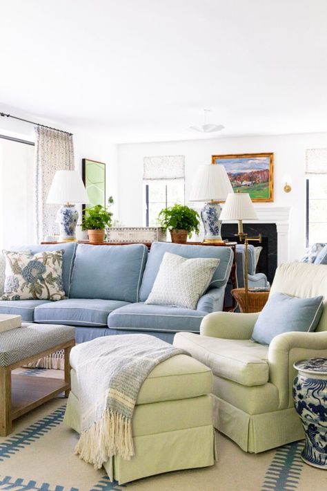 Becky Nielsen Mixes Old with New in Los Angeles - The Glam Pad Light Blue Sofa Living Room Ideas, Light Blue Sofa Living Room, Southern Living Rooms, Brentwood Los Angeles, Blue Sofa Living, Light Blue Sofa, Apartment 2023, Blue And Green Living Room, Blue Sofas Living Room