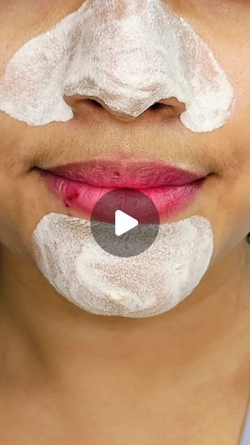 How To Remove Blackheads At Home, Black Heads Removal Homemade, Black Head Remover Diy, Blackheads Removal Homemade, Bleach Hair Dye, Tea Tree Face Wash, How To Remove Blackheads, Lemon Mask, Blackhead Remover Diy