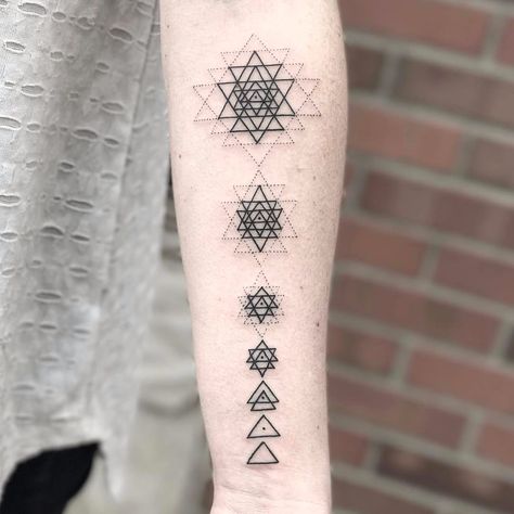 tattoodo | Sri Yantra design by Zach Donn #zachdonn #sriyantra #sacredgeometry #geometry #pattern #ornamental #blackwork #linework #dotwork #hindu #tattoooftheday | Tattoodo Sri Yantra Meaning, Sri Yantra Tattoo, Yantra Tattoo, Band Tattoos For Men, Mandala Hand Tattoos, Dragon Tattoo Back Piece, Chakra Tattoo, Geometric Sleeve Tattoo, Om Tattoo