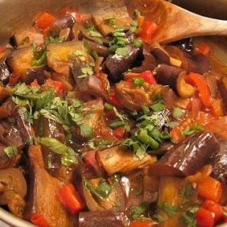 Okra And Eggplant Recipe, Braised Eggplant, Open A Restaurant, Okra Stew, Spicy Stew, Okra And Tomatoes, Okra Recipes, Eggplant Dishes, Food Poisoning