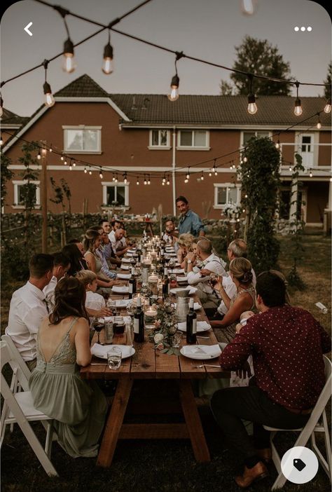 Backyard Wedding Bridal Party, Intimate Farm Wedding, Small Backyard Party Set Up, Wedding House Party, Backyard Farm Wedding, Wedding On A Farm, Farm To Table Wedding, Summer Backyard Wedding, Backyard Wedding Photography