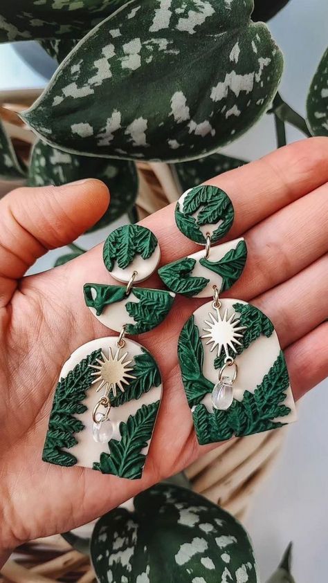 Green Polymer Clay Earrings, Clay Embroidery, Clay Inspo, Creation Station, Knots Diy, Market Stall, Clay Inspiration, Green Clay, Dirty Martini