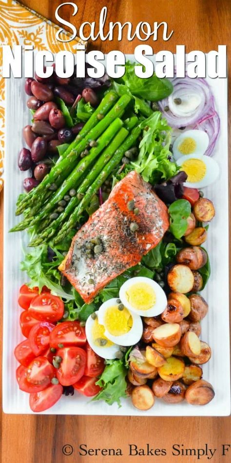 Salmon Nicoise Salad | Serena Bakes Simply From Scratch Salmon Nicoise, Salmon Nicoise Salad, Healthy Easy Dinner, Salad Taco, Salad Macaroni, Nicoise Salad Recipe, Salmon Asparagus, Salad Kale, Salmon Salad Recipes