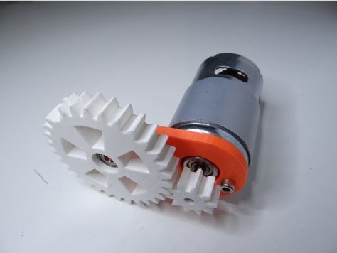 This is a simple model of gear for 775 motor that I designed to test how durable it is. It is a part of a bigger project that I am working on now. Maybe someone will find this project usefull. Easy to print and assemble and gives you a really good result. 775 motor is super cheap and powerful motor that has high torque and can be used in any robotics project, some people even build saws and lawn mowers with this motor! This gear gives you even higher torque :) Here you can buy 775 motor: ... Useful 3d Prints, Drukarka 3d, 3d Printing Business, Cnc Software, 3d Printer Designs, Engineering Tools, 3d Printing Diy, 3d Cnc, 3d Printer Projects