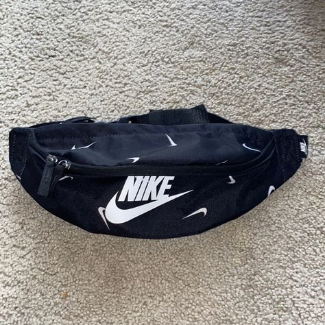 Nike waist bag Nike Waist Bag, Bag Aesthetic, Belt Bags, Waist Bag, Belt Bag, Basketball, Mens Outfits, Nike, Collage