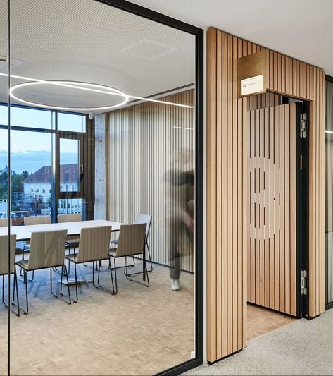 Meeting Room Design Office, Small Office Design Interior, Conference Room Design, Meeting Room Design, Corporate Interior Design, Small Office Design, Office Design Inspiration, Office Interior Design Modern, Modern Office Interiors