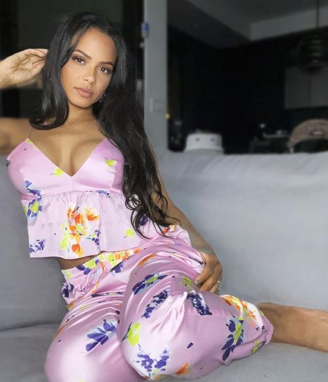 Christian Millian, Curly Hair Model, Satin Pajamas Set, Barbara Mori, Floral Joggers, Female Photo, Lingerie Shorts, Cotton Bralette, Christina Milian