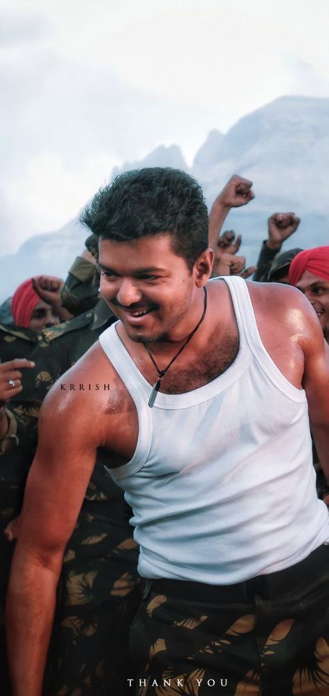 Ilayathalapathy Vijay Hd Wallpaper, Thuppaki Vijay Images, Thuppakki Vijay, Thalaiva Vijay, Dancing Mood, Ilayathalapathy Vijay, Actor Vijay, Famous Indian Actors, Action Movie Poster