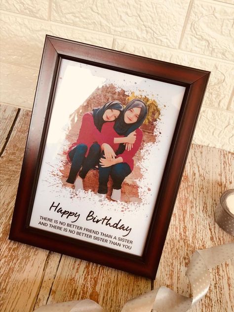 Gift_wishes_ Sister Birthday Gift Ideas Diy, Photo Frame Ideas Handmade Gifts, Bday Frames, Onion Benefits, Crafter Logo, Scrapbook Frame, Diy Photo Book, Foot Exercises, Mini Frame