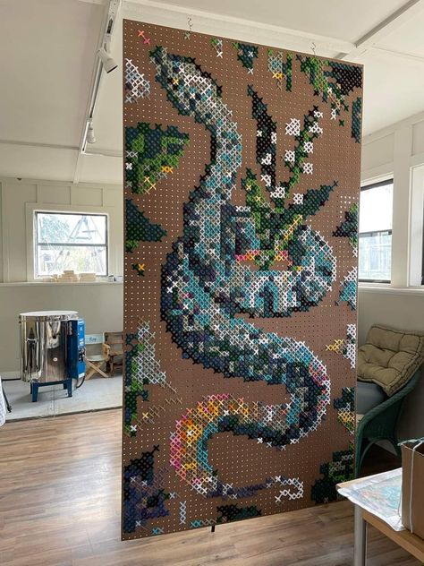 Upcycling Art, Crafty Craft, Embroidery Inspiration, Diy Patio, Cross Stitch Art, Diy Embroidery, Delaware, Diy Inspiration, Embroidery Art