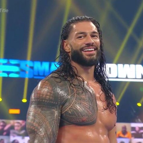 Roman Empire Wwe, Roman Reighns, Roman Reigns Tattoo, Roman Reigns Family, Roman Reigns Smile, Roman Reigns Wwe Champion, Roman Reigns Shirtless, Joe Anoaʻi, Wwe Superstar Roman Reigns