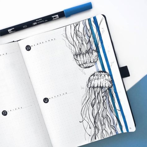 Empty spread for next week with some jellyfish drawings. I'm not the biggest fan of them when in the ocean but on paper they're pretty cool… Jellyfish Bullet Journal, Big Drawings, Jellyfish Quotes, Jellyfish Facts, Pet Jellyfish, Jellyfish Jewelry, Jellyfish Illustration, Ocean Art Painting, Jellyfish Photography