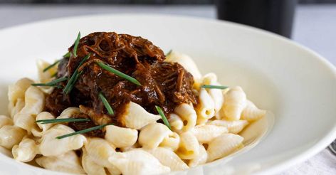 Cooking with Beer: Aged Cheddar Mac Short Ribs Braised, Boneless Short Ribs, Boneless Beef Short Ribs, Cheddar Mac And Cheese, Cooking With Beer, Caramel Desserts, Braised Short Ribs, Beef Short Ribs, Mac Cheese