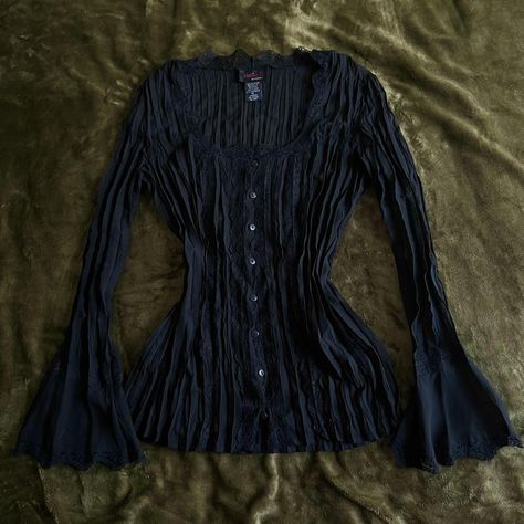 Whimsigoth black victorian blouse. Lace details.... - Depop Black Whimsigoth Outfits, Whimsigoth Top, Whimsigoth Clothes, Goth Blouse, Outfit Comodo, Depop Clothes, Gothic Wardrobe, Thrift Fits, 90s Goth