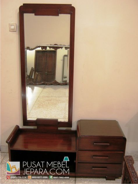 Bedroom Vanity Table, Family Furniture, Bedroom Vanity, Dressing Mirror, Dressing Room Design, Vanity Table, Bedroom Furniture Sets, Dressing Table, Small Apartments