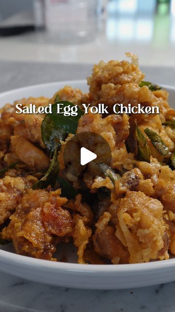 KellyCooks123 | Easy & Delicious Recipes on Instagram: "Salted Egg Yolk Chicken, so sinful yet insanely addictive!  Serves 3 Prep time: 15 mins Cook time: 25 mins  Ingredients 2 pieces of boneless chicken legs Some cornflour  Marinade 1/2 tbsp light soy sauce 1/4 tsp pepper  Seasoning 1 tbsp unsalted butter 2 sprigs of curry leaves 3 cooked salted egg yolks  #saltedeggchicken #friedchicken #asianfood #easyrecipe #sgfoodie #sghomecook #sghomecooking" Salted Egg Chicken Recipes, Soy Egg Marinade, Salted Egg Chicken, Soy Sauce Fried Egg, Soy Marinated Egg Yolk, Soy Egg Yolk, Salt And Pepper Chicken, Salted Egg Yolk, Salted Egg