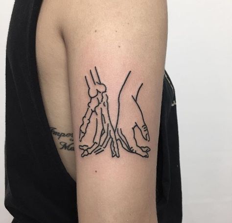 Grunge Tattoo, Tattoo Filler, Tattoo Magazine, Skeleton Hand Tattoo, Skeleton Tattoos, Парные Тату, Tattoo Designs And Meanings, Aesthetic Tattoo, Skeleton Hand