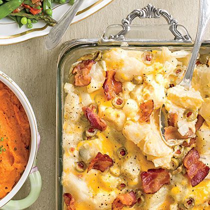 Thought potato salad was just a chilled dish? We'd like to introduce you to hot potato salad. Hot Potato Salad, Easter Casserole, Salad Cobb, Potatoes And Bacon, Easter Side Dishes Recipes, Cheesy Potato Casserole, Hot Potato, Easter Side Dishes, Potatoe Casserole Recipes