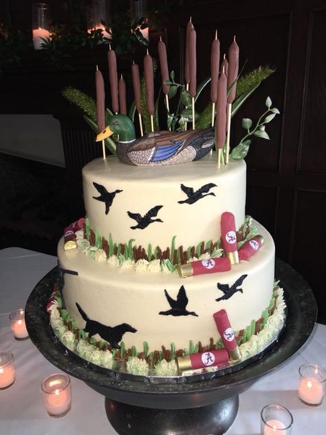 Mallard Duck Birthday Cake, Duck Hunter Cake, Duck Hunting Birthday Cake, One Lucky Duck Food Ideas, Duck Hunting Grooms Cake, Hunting Grooms Cake, Duck Hunting Cakes, Grooms Cake Hunting, Fondant Hand