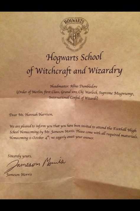 Homecoming proposal Part 1 Best Prom Proposals, Cute Prom Proposals, Asking To Prom, Dance Proposal, Sadie Hawkins, High School Dance, Prom Couples, Harry Potter Style, Hoco Proposals