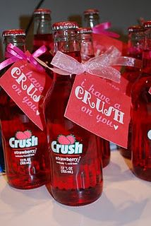 Strawberry Crush Gift - Gave This To My Husband As Part Of 12 Days Of Christmas Need New Ideas This Year. Valentines Days Ideas #Valentines, #pinsland, https://apps.facebook.com/yangutu Valentines Day Gifts For Him Husband, Valentines Ideas For Him, Strawberry Crush, Valentines Bricolage, Crush Soda, Crush Crush, Valentinstag Party, Valentines Games, Husband Valentine