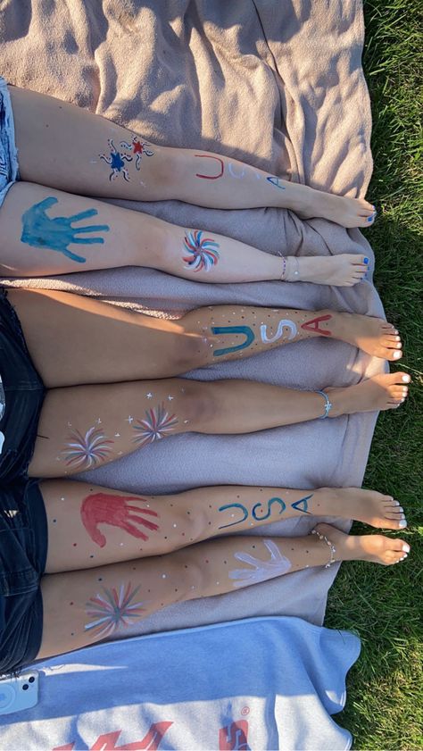 4th of july leg paint 4th Of July Leg Paint, 4th Of July Pics, Surfer Aesthetic, Leg Painting, Forth Of July, Summer Goals, 4th Of July Outfits, 4th Of July Party, July Party