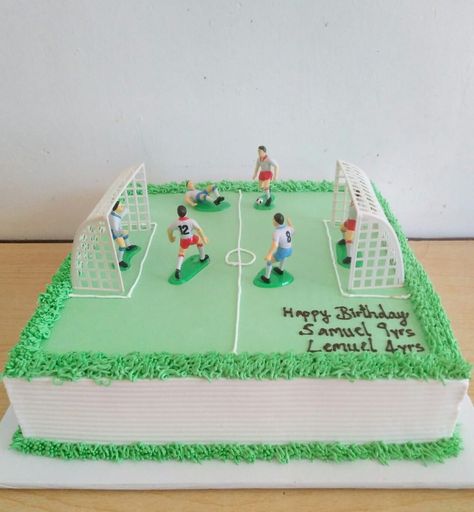 Soccer Sheet Cake, Soccer Pitch, 6 Birthday, Food Activities, Wedding Desserts, Sheet Cake, Themed Wedding, Themed Cakes, Kids Party