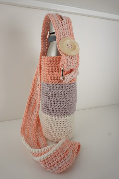 Bottle Bag Crochet, Crochet Bottle Cover, Crochet Water Bottle, Crochet Water Bottle Holder, Drink Cozies, Baby Feeding Bottles, Water Bottle Bag, Water Bottle Covers, Water Bottle Holder