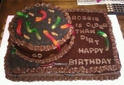 Dirt Cake Ideas, Older Than Dirt Cake, Chocolate Dirt Cake, Older Than Dirt, Oreo Crunch, Christmas Cake Decorating, Oreo Dirt Cake, 65 Birthday, Dirt Cake Recipes