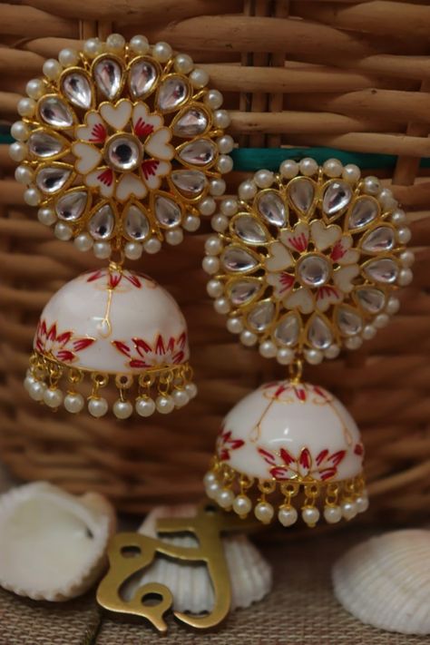 Earrings For Saree, Jhumka Collection, Naari Accessories, Meenakari Jewellery, Desi Jewelry, Meenakari Earrings, Jewellery Board, Aesthetic Letters, Fancy Jewellery Designs