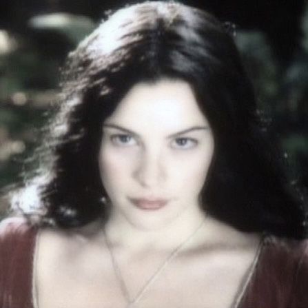 Arwen Makeup Tutorial, Arwen Icon, Liv Tyler Arwen, Aragorn Icon, Arwen Aesthetic, Arwen Hair, Arwen Lord Of The Rings, Arwen Lotr, Lotr Aesthetic