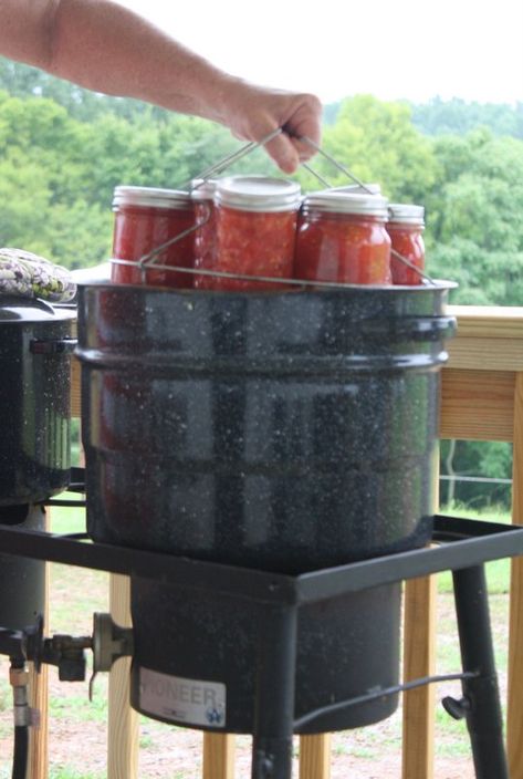 Canning Outdoor Kitchen, Outdoor Kitchen For Canning, Outdoor Canning Kitchen Ideas, Outdoor Canning Station, Outdoor Canning Kitchen Diy, Canning Kitchen Ideas, Outdoor Canning Kitchen, Canning Station, Canning Room