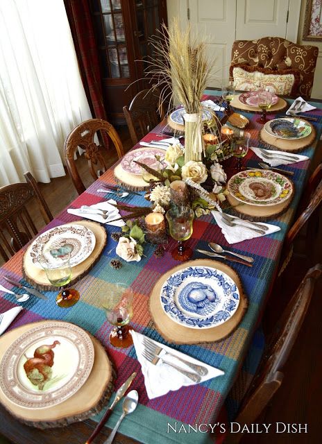 Nancy's Daily Dish: A Turkey Transferware Mix~n~Match Thanksgiving Tablescape Martha Stewart Cheese Cloth Turkey, Martha Stewart Thanksgiving Turkey, Thanksgiving China Dinnerware, Thanksgiving Recipes Drinks, Country Table Settings, Pottery Barn Thsnksgiving Table, Spode Woodland Tablescape Thanksgiving Table, In Law House, Table Place Settings