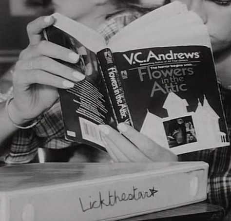 Flowers In The Attic Book, Attic Aesthetic, Vc Andrews, Flowers In The Attic, Sweet Gum, Black Comedy, City Kid, Dark Paradise, Southern Gothic