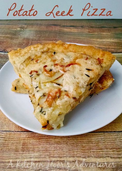 Potatoes and cheese are the centerpiece of this Potato Leek Pizza. It's hearty and delicious for #MealessMonday! Potato Mozzarella, Leek Pizza, Potatoes And Cheese, Potato Leek, Easy Vegetarian Dinner, Meatless Recipes, Asiago Cheese, Meatless Dinner, Cauliflower Pizza