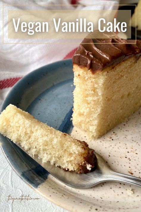 Vanilla Crazy Cake Recipe, Quaint Kitchen, Ella Vegan, Vegan Vanilla Cake, Vanilla Sheet Cakes, Cake Style, Vegan Baking Recipes, Eggless Cake Recipe, Simple Pantry