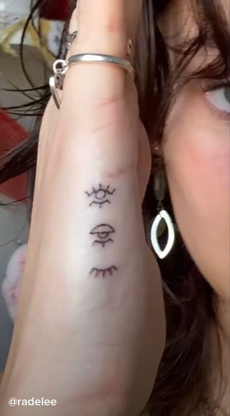 Women Tiny Tattoo, Tiny Tattoo Ideas For Women, Tiny Tattoo Placement, Tiny Tattoos With Meaning, Stick Poke Tattoo, Stick And Poke Tattoo, Tiny Tattoos For Women, Stick N Poke, Inspiration Tattoo