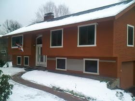 My Red Raised Ranch 'Extreme' Makeover: Update! Windows are done! Raised Ranch Remodel Exterior, High Ranch, Split Level Exterior, Split Entry Remodel, Raised Ranch Remodel, Update Windows, Old House Exterior, Curb Appeal Ideas, Condo Kitchen Remodel