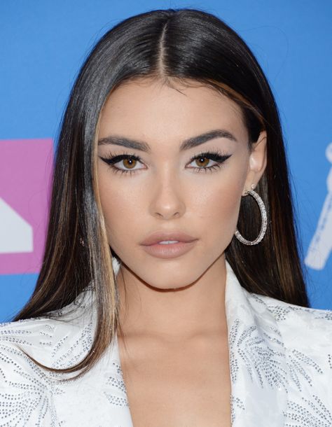 Button Nose Front View, Nose Front View, Camila Cabello Hair, Makeup Boutique, Madison Beer Hair, Madison Beer Outfits, Blonde Hair Makeup, French Twist Hair, Video Music Awards