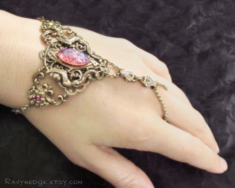 Shield Of Valhalla Slave Bracelet - Dragon's Breath and Brass ... Character Musings, Tiefling Monk, Dragon Outfit, Metal Vessel, Royal Ring, Filigree Frame, Bracelet Rings, Hand Flower, Schmuck Diy