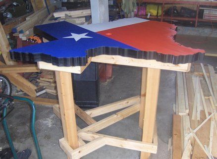 WANT!!! Texas Table Mechanic Projects, Ag Mechanics, Ffa Ideas, Mechanical Projects, Welding Ideas, New Project Ideas, Ffa, Family Time, Metal Working