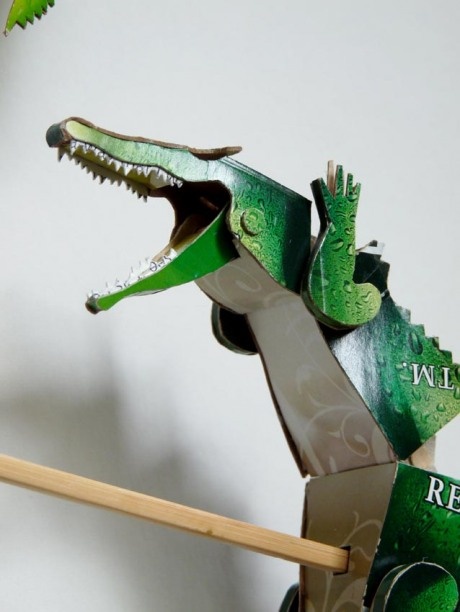 Art --- cardboard crocodiles using recycled cartons Crocodile Crafts, Peter Pan Crocodile, Darth Maul Wallpaper, Crocodile Craft, Crocodile Costume, Puppet Design, Cardboard Creations, Puppet Ideas, Backpack Pattern Sewing