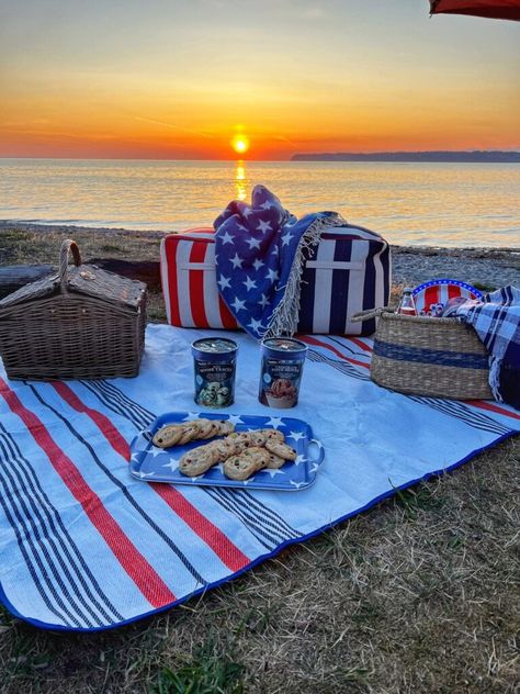 Fourth of July Beach Picnic-Semiahmoo - Fourth Of July Beach, Beach Picnic, Yes Please, Fourth Of July, The Beach, Canning