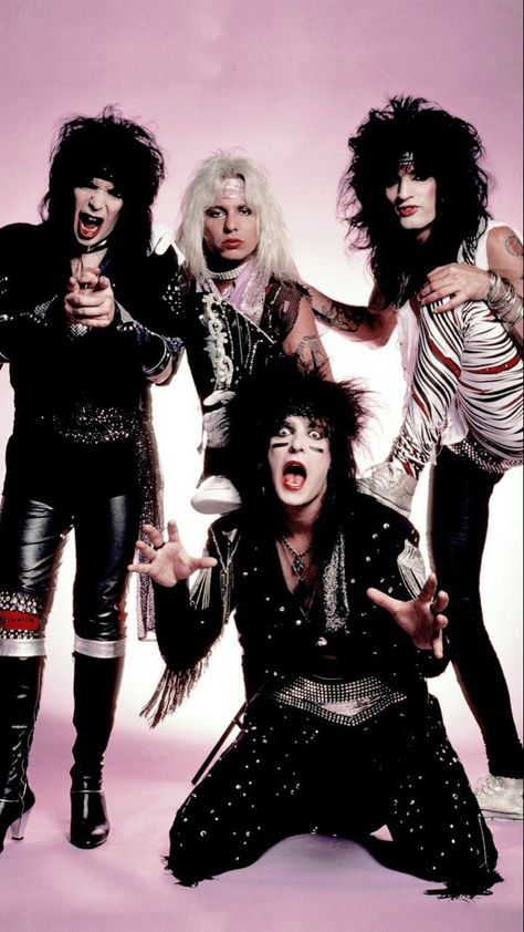 Shout At The Devil, Mick Mars, 80s Hair Bands, Vince Neil, Motley Crüe, Arte Punk, 80s Bands, Music Pics, Nikki Sixx