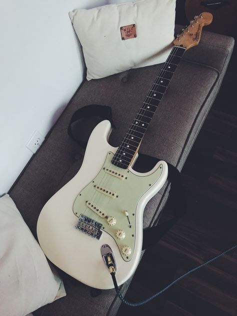 Early to mid 60’s. Neck to be replaced with custom. #stratocaster #fender #fenderguitars White Stratocaster Aesthetic, White Stratocaster, Custom Stratocaster, Piano Songs For Beginners, Learn Guitar Chords, Fender Strat, Electric Guitar Design, Cool Electric Guitars, Dark Green Aesthetic