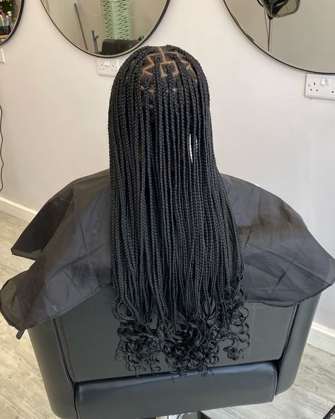 Knotless is forever going to be my favourite braids to do 🥰 Service ✨Knotless Braids Medium Small Waist Length ✨ Apply 10% off all services with the promo code “JATOU”. ( This only applies if you book with our Stylist Jatou) . . Our July books are now open and we are taking bookings for July! . . https://www.pbastudios.co.uk/ . . Bs2 Odf, 17 A west street . . #knotlessbraids #explore #explorepage #bristolbraids #bristolhair #bristolhairsalon #smallhairbusiness #hairideads Medium Length Knotless Braids, Waist Length Knotless Braids, Knotless Braids Medium, Braids Medium, Knotless Braids, Business Hairstyles, Now Open, Waist Length, High Tea