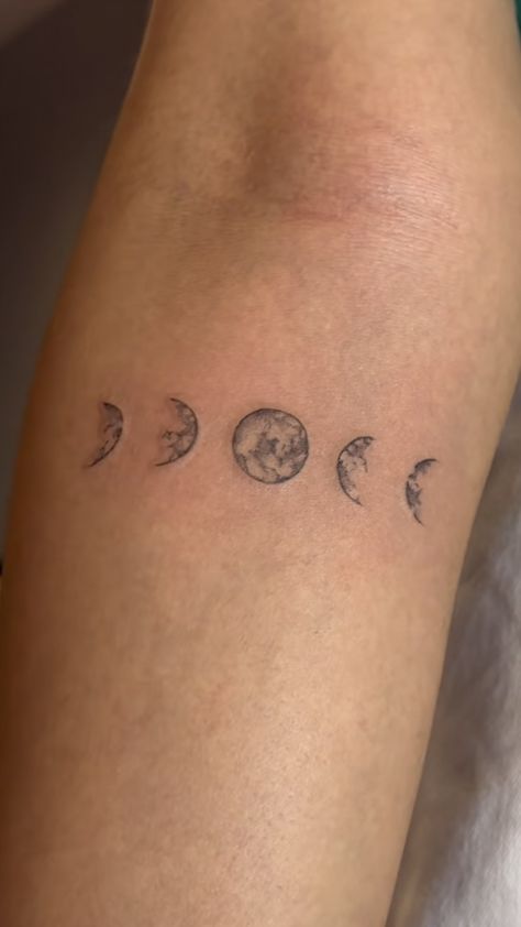 Tiny Full Moon Tattoo, Dancing Moon Tattoo, Stages Of The Moon Tattoo, Sparkle Emoji Tattoo, Whole Moon Tattoo, Night Themed Tattoo, Moonphase Tattoo Design, Subtle Witch Tattoo, Behind Ear Tattoo Moon