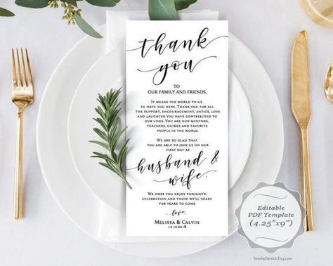 Wedding Memory Table Sign, Memory Table Wedding, Place Setting Cards, Menu Card Template, Dinner Places, Wedding Details Card, Reception Dinner, Wedding Plates, Wedding Place Settings